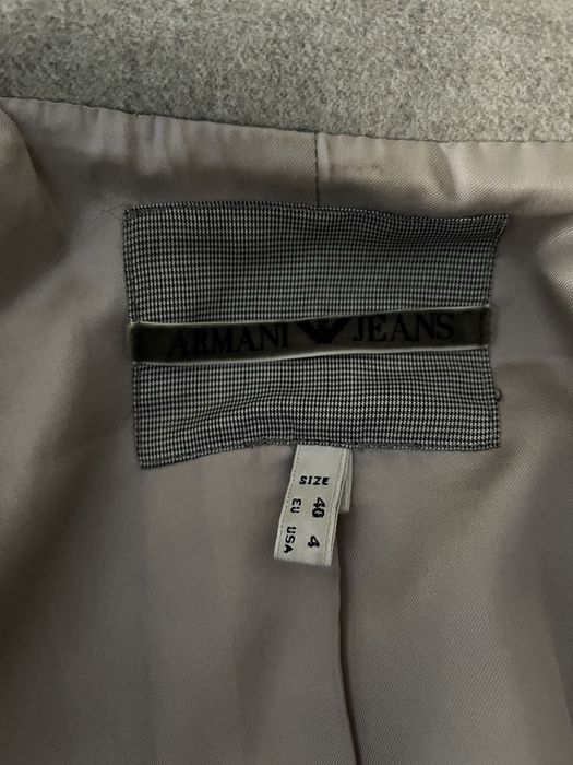 Casaco Armani Classico bege