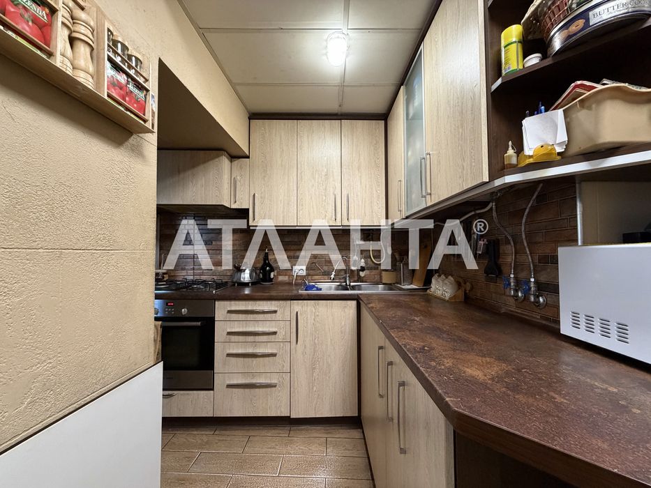 Австрійський будинок, вул. Чупринки, 25 - 4-кім квартира з двором