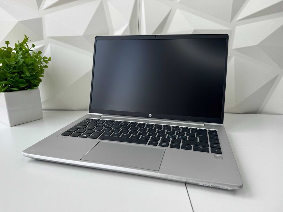 Уцінка! HP ProBook 440 G8/i5-1135G7/8GB DDR4/256GB M2/14" IPS/Гарантія