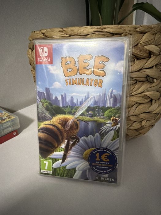 Bee Simulator Switch