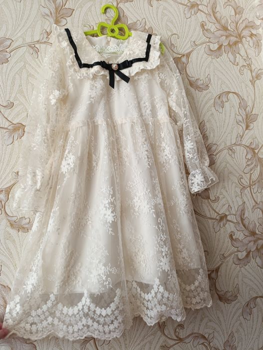 Сукні для дівчаток