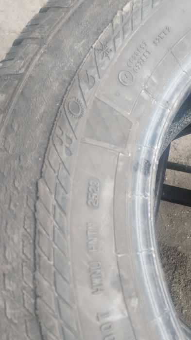 225.75.16c Continental vanco contact 4 season dostępne 2 sztuki