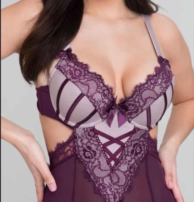 Жіночний корсет із мереживом у винному кольорі