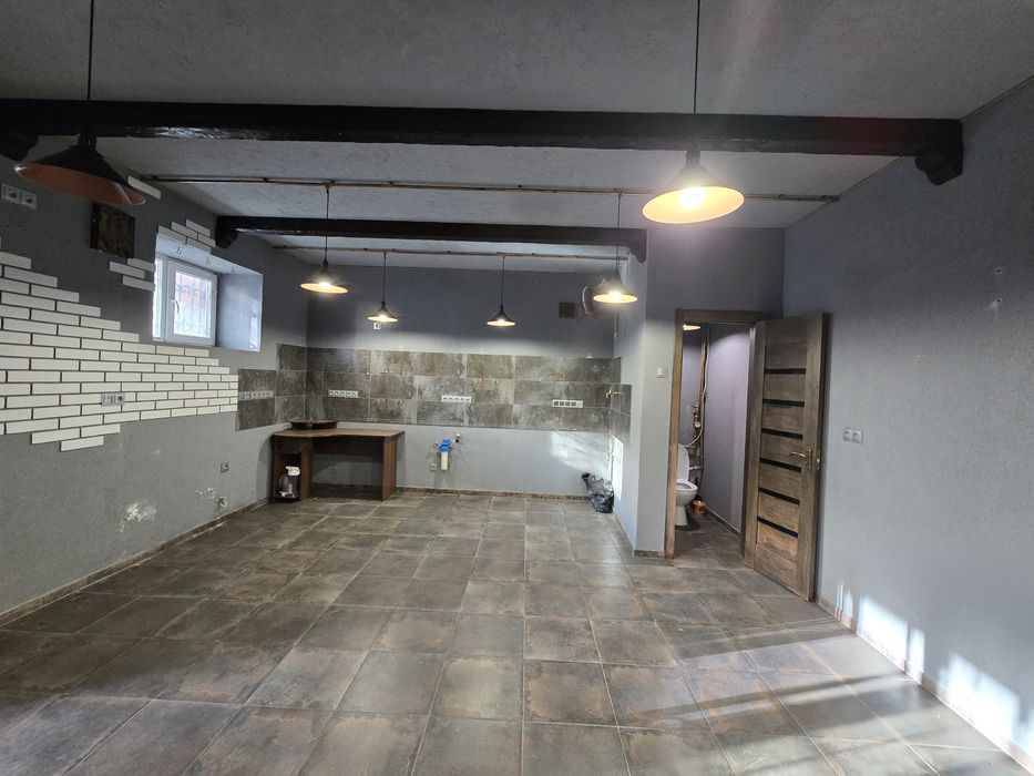 Продаж комерційного приміщення з ремонтом в Бучі! Сухе, окремий вхід!