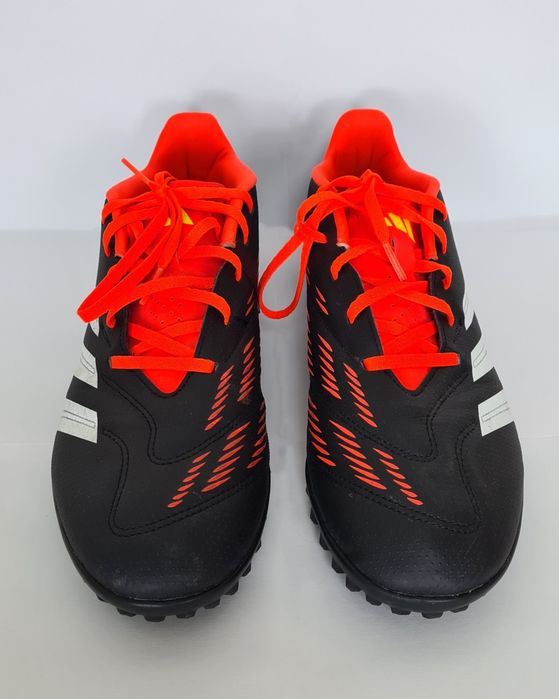 Botas Futebol Adidas Predator Club Turf - Tamanho FR 46 - Sintético