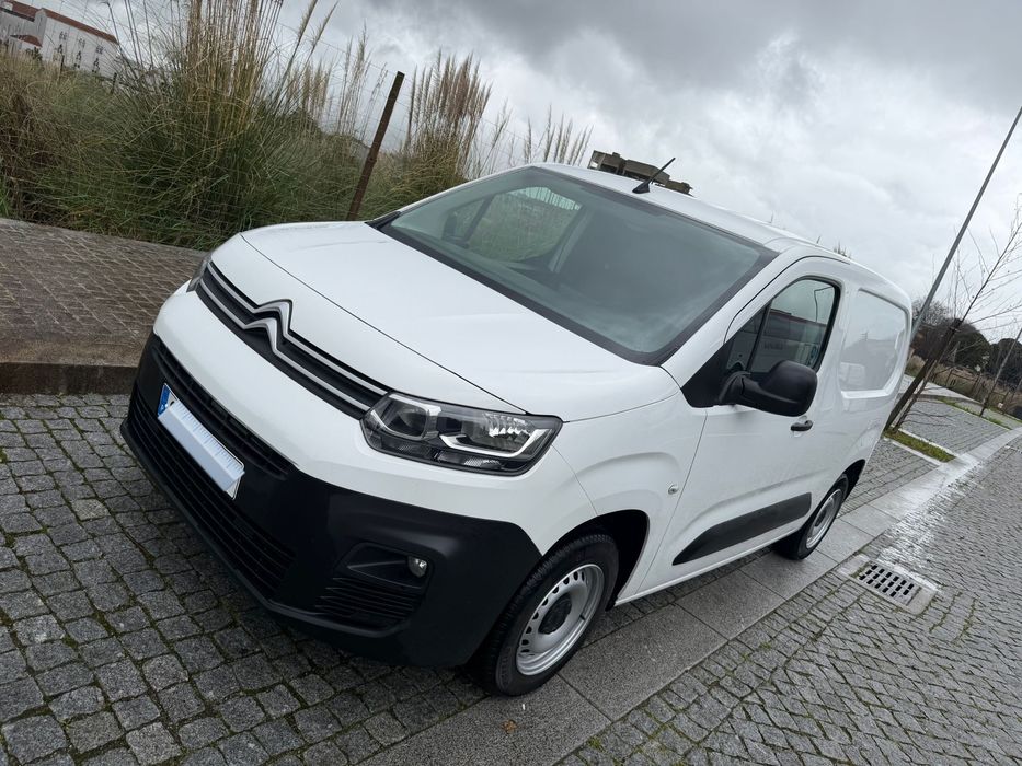 Citroen Berlingo - 2019 - 1.6 HDi - 3 Lugares - Peugeot Partner