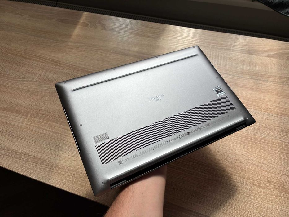 2023р Dell Precision 5560 Intel® i7_NVIDIA RTX 2000_1000gb SSD_32gb RAM_4К_97% Батарея