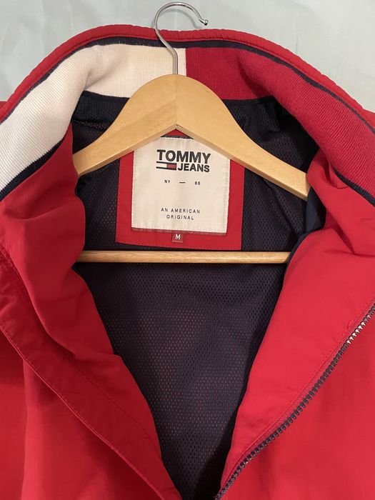 Casaco Vermelho Tommy Hilfiger