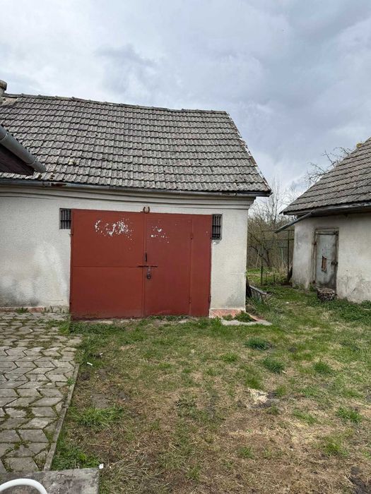 Продаж будинку у Кременці