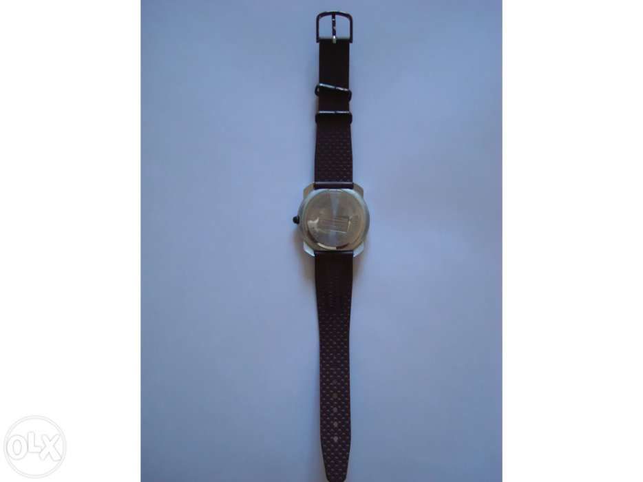 Relógio Benetton Bulova