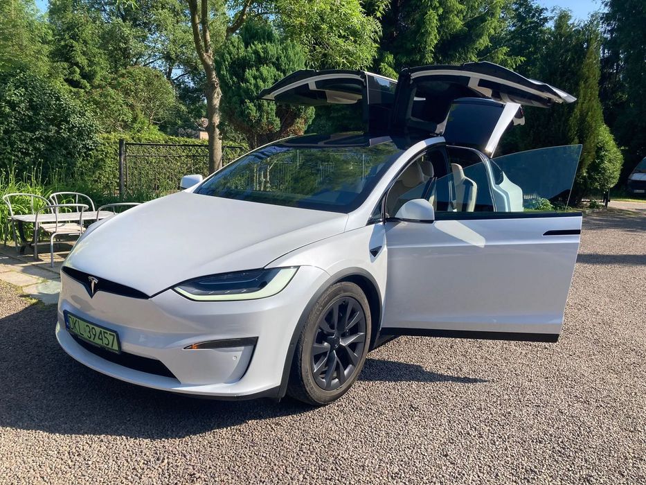 Tesla Model X