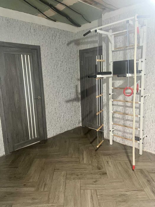 Прдается дом с ремонтом