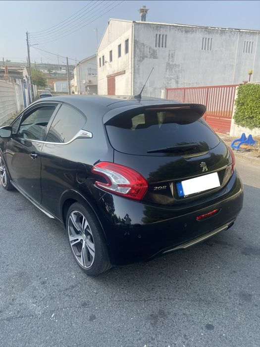 Peugeot 208 GTI 1.6