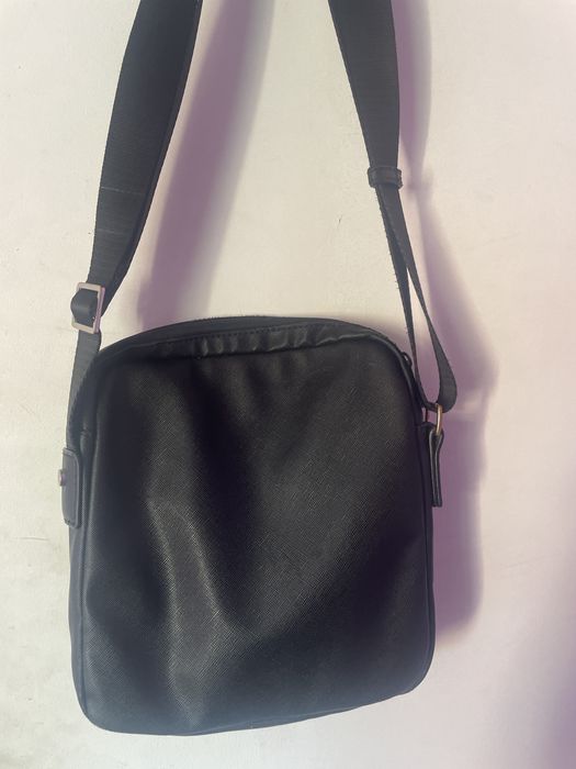 Marca :bolsa da Guess