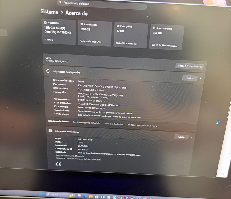 ASUS ROG Strix G16 RTX 4080 12GB i9-13980HX 32GB RAM