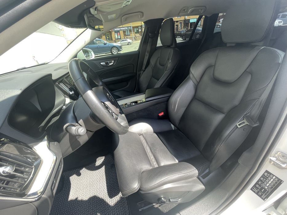 Volvo V60 2018 VIN YV1ZWA8UDK1015253 фото оголошення 14 з 24