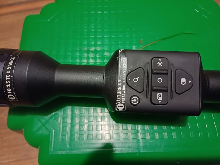 Продам цифровий приціл