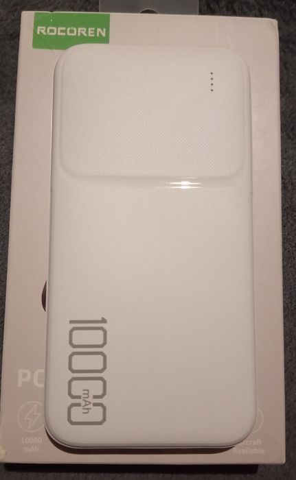 Повербанк Rocoren