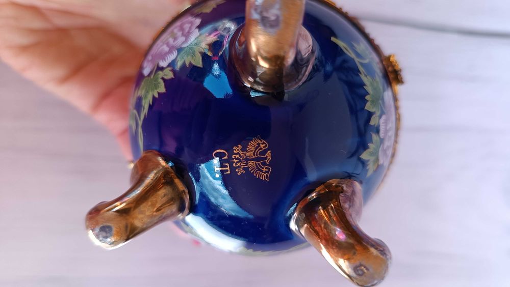 Guarda-jóias ovo vintage, grande, com desgaste no aro