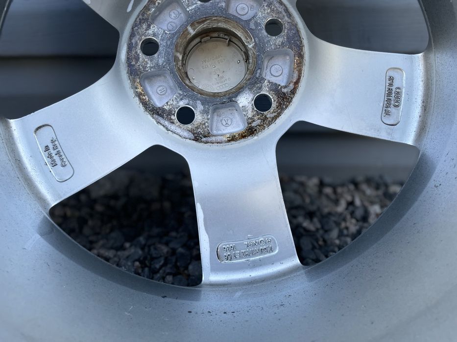 Комплект оригінальних титанових дисків Audi 5/112 R17 5*112 17