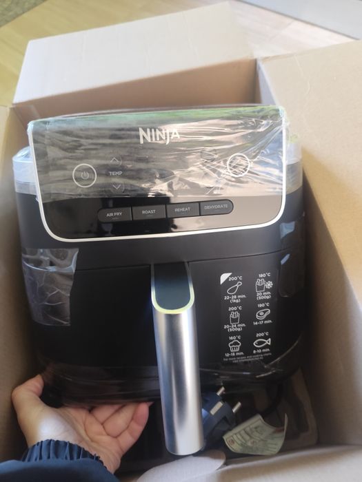 Fryer Ninja Pro 4 NOVA 
Fritadeira sem óleo Ninja PRO 4 - 4,7 l
Fritad