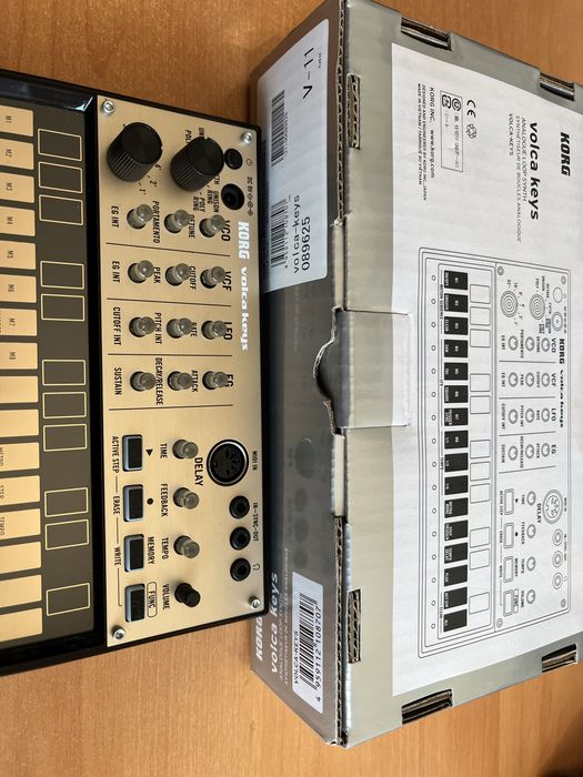Korg Volca Keys Sintetizador Analógico