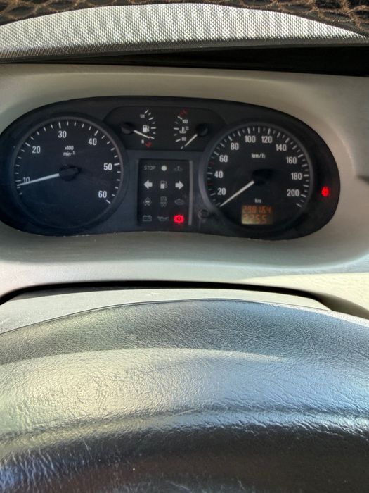 Opel Vivaro carrinha trabalho