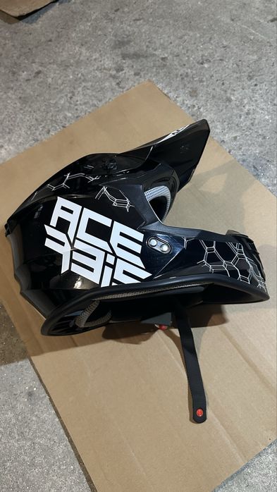 Capacete acerbis