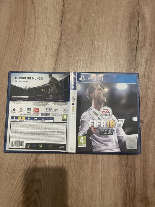 FIFA 18 Game for PlayStation 4 (CIB)64751908327937120