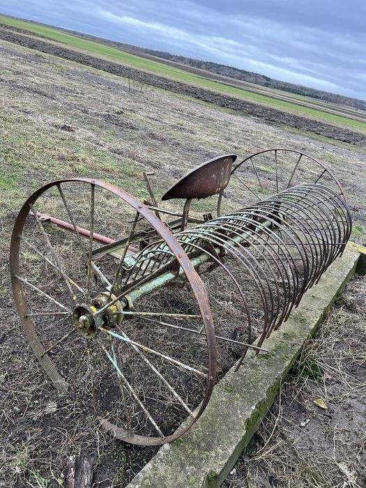 Грабалка кінна переробляна до трактора