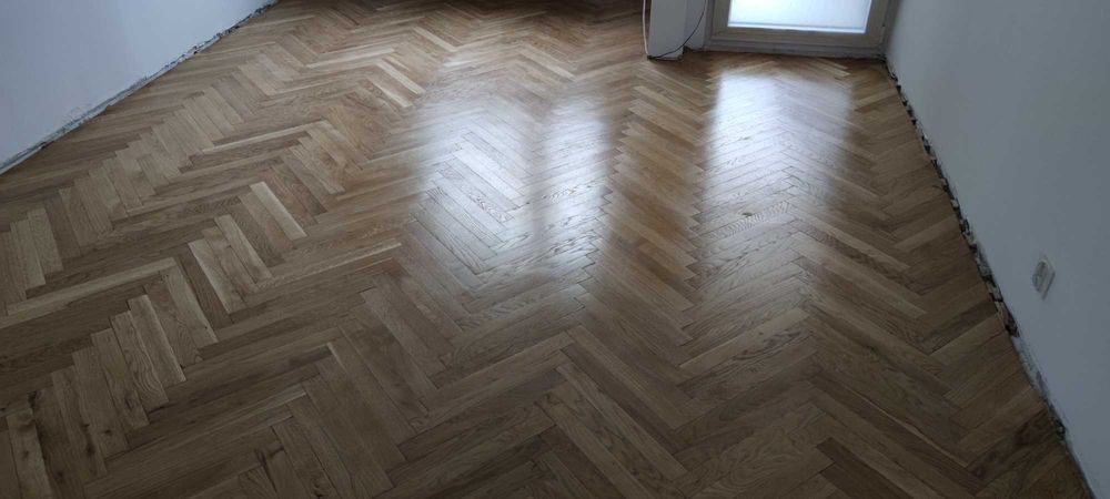 Cyklinowanie, schody drewniane, montaż podłóg