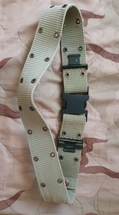 Cinturão militar bege