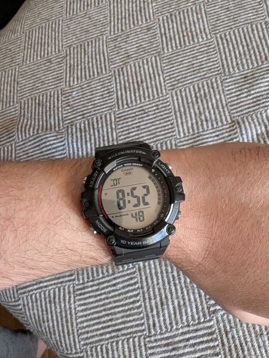 Годинник Casio AE-1500 WH