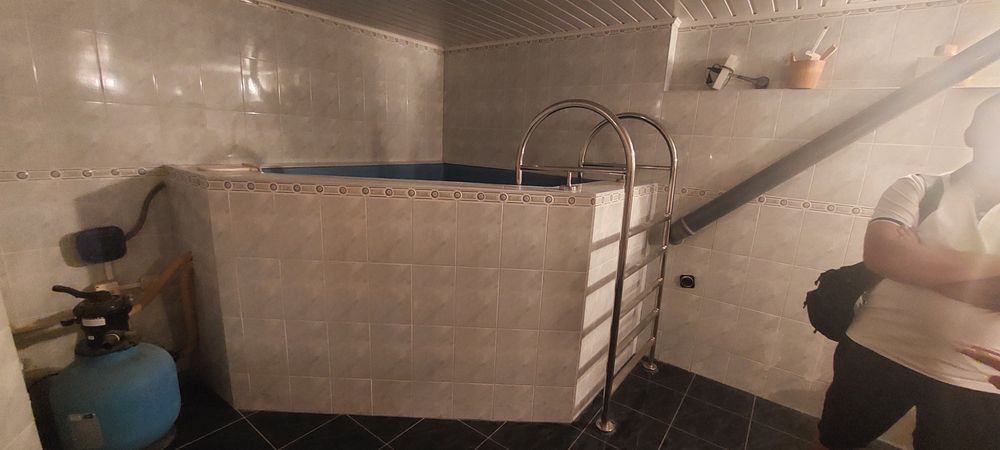 Продам 3-х эт дом в Новоселовке