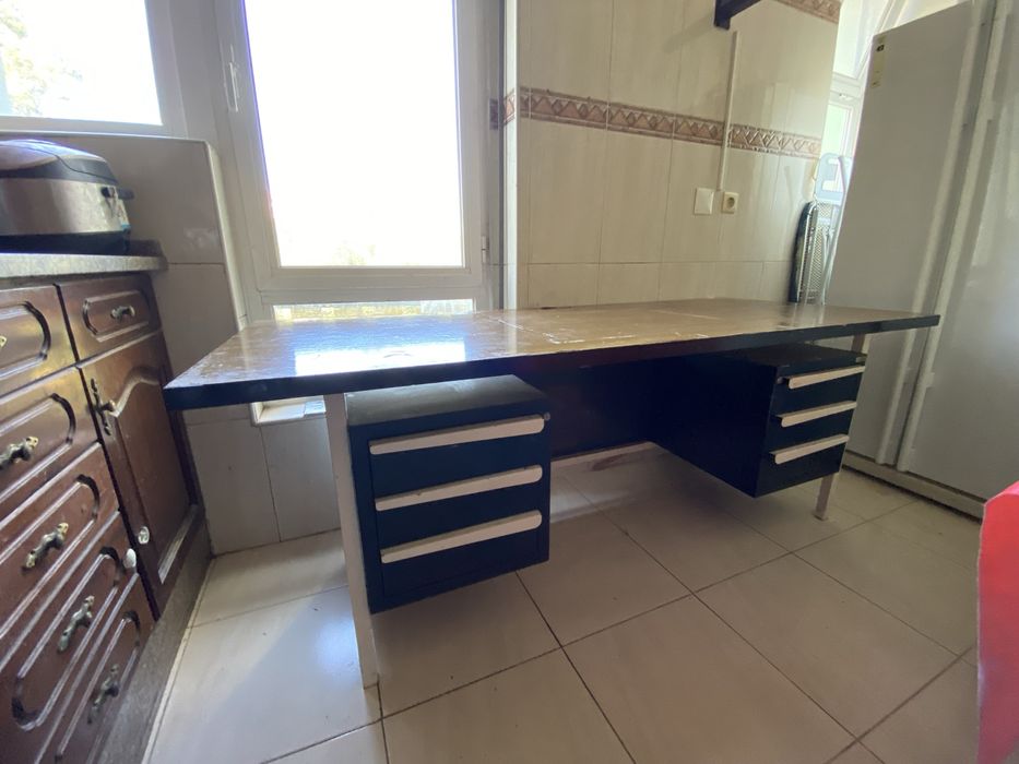 Secretária grande 185cm