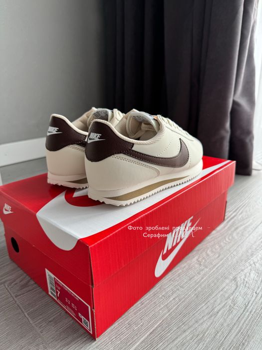 NEW Nike Cortez Shoes Beige (in box)