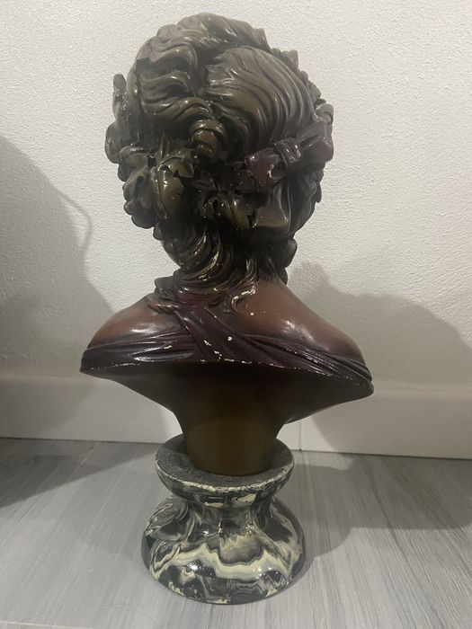 Busto decorativo