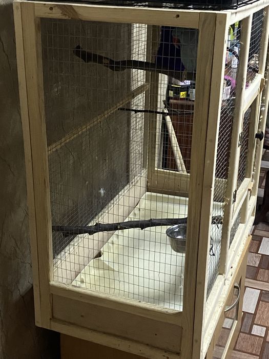 Клетка для попугаев