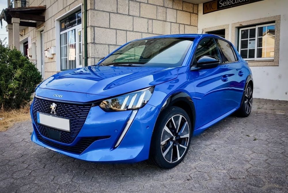 Viatura TVDE alugue ELÉCTRICO