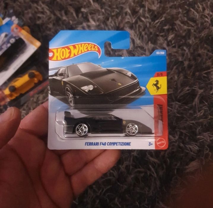 Ferrari f40 competizione Hot wheels