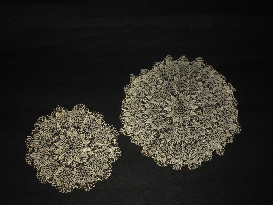 Conjunto de Naperons Rendas Toalhas e Acessórios