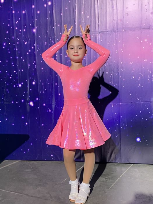 Бейсик рожевий, сукня бальні танці