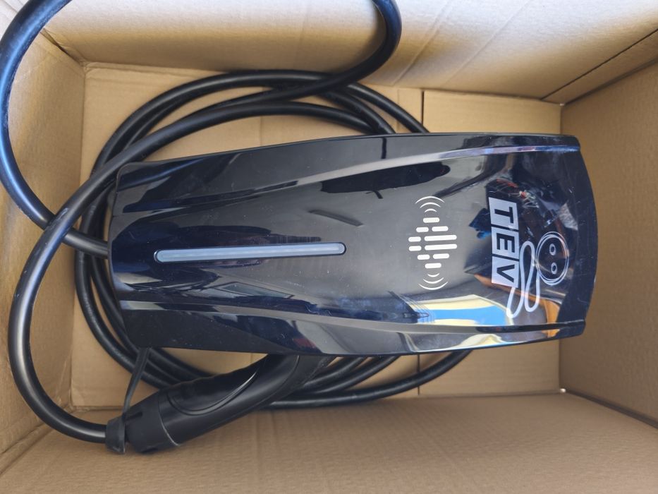 Carregador elétrico para automóveis