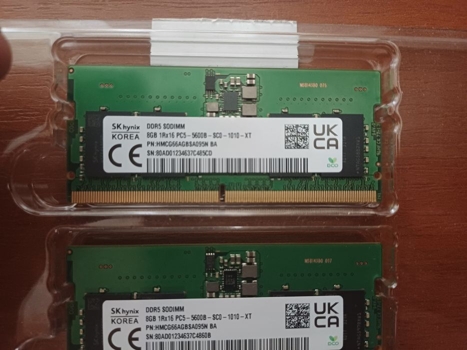 Оперативна пам'ять для ноутбука Hynix DDR5 8GB 5600MHz SO-DIMM 1Rx16 PC5-5600B (HMCG66AGBSA095N) ціна за пару