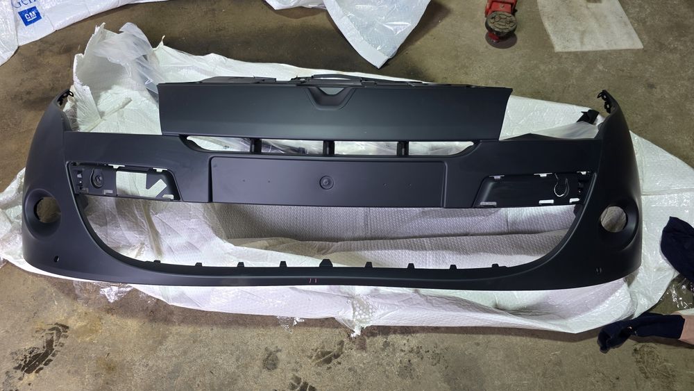 Zderzak spojler przód renault megane 3 III  08-12 nowy oryginał