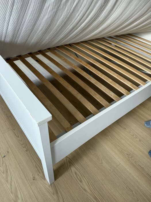 Lózko hemnes ikea