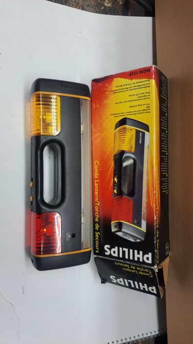 Latarka-Lampa samochodowo- kempingowa.