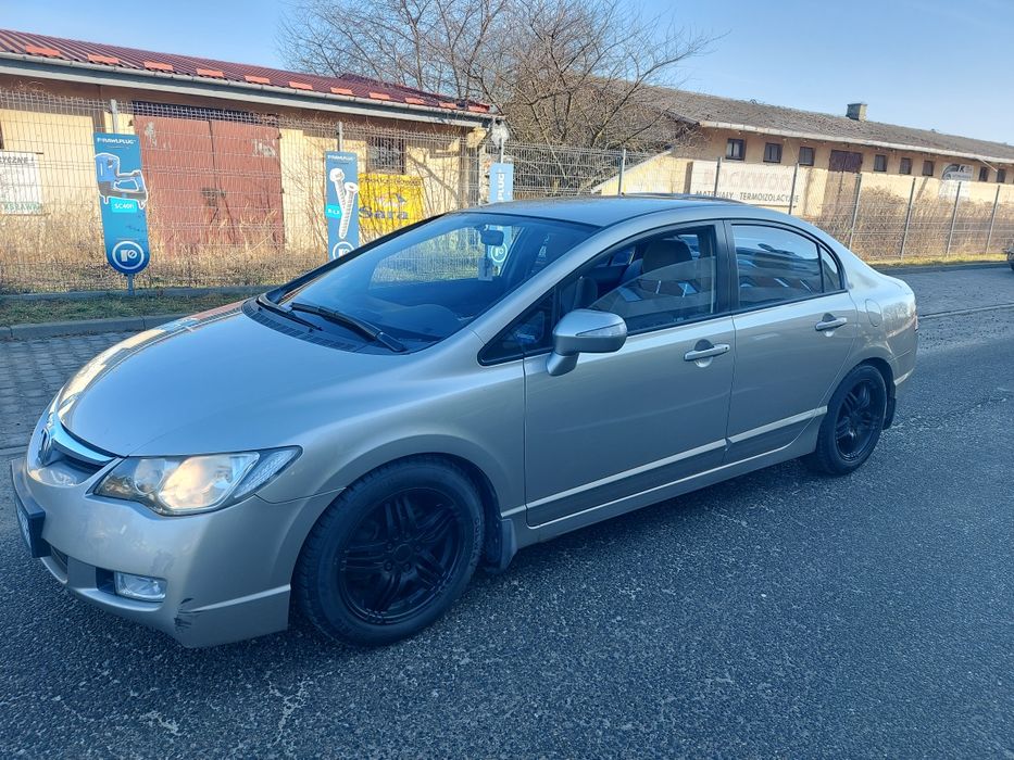 Honda Civic 1.8b V-tec 2006r bogate wyposażenie zamiana na kombi