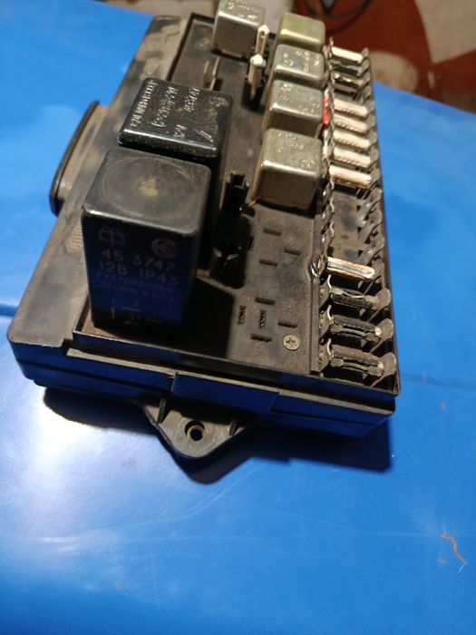 Продам блок запобіжників