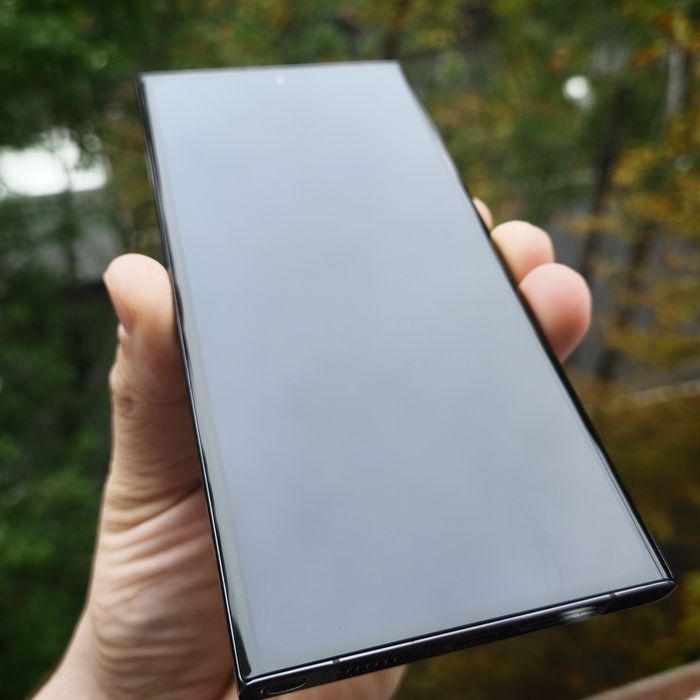 Samsung s23 Ultra , Высокая производительность и Отличные камеры!